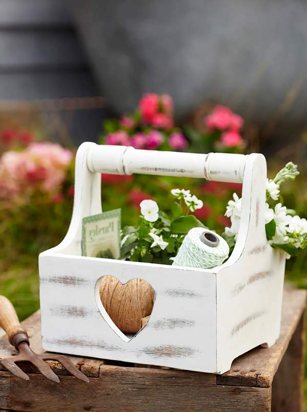 Деревянный декоративный ящик