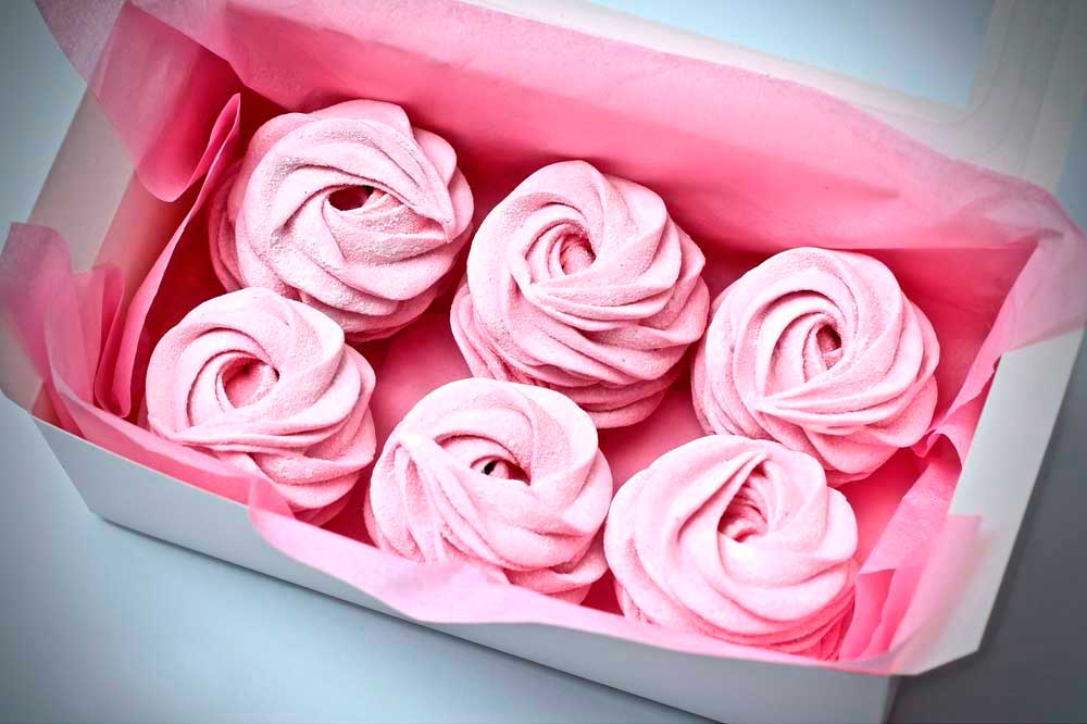 Зефир в коробке с тишью Зефир в коробке с тишью