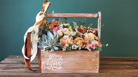 Деревянные ящики как элемент декора