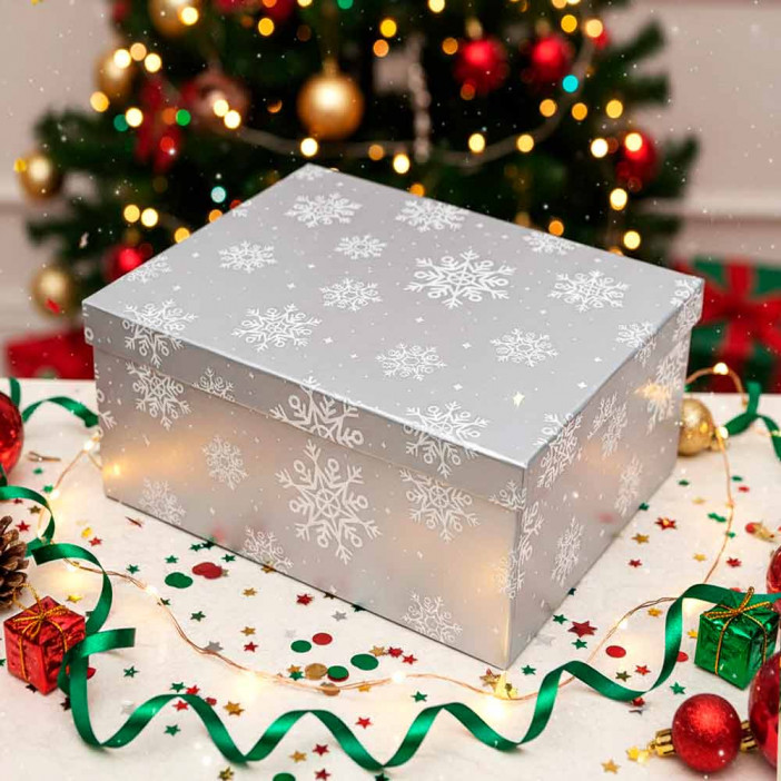 Коробка прямоугольная НГ Снежинка голография серая в 3-х размерах