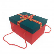 Коробка прямоугольная красно-зеленая с ручками с зеленой крышкой в 3-х размерах