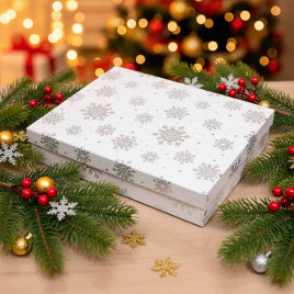 Коробка прямоугольная НГ плоская Серебряные снежинки в 8-ми размерах
