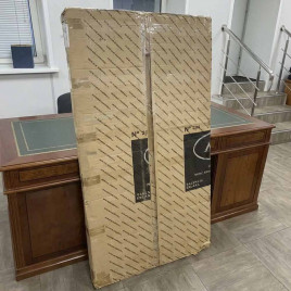 Зеркало дизайнерское Monrabal Chirivella Испания 80*150см