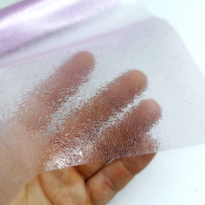 Пленка в рулоне Хрусталь сиреневая размер 57см*6,5м 120мкр