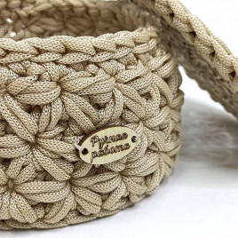 Шкатулка вязаная круглая кремовая D16см L9см
