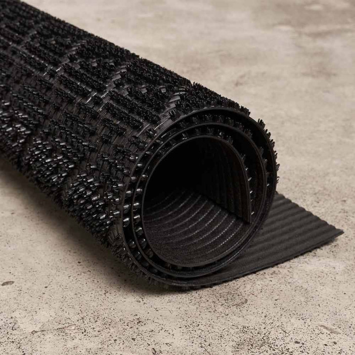 Дорожка щетина на ПВХ основе Ромб 0,9*15м черная