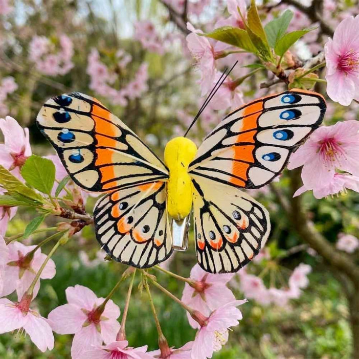 Бабочка на прищепке желтая размер 8см