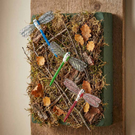 Фигура на штекере Стрекоза Н-10см