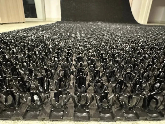 Дорожка щетина на ПВХ основе 0,9*15м черная