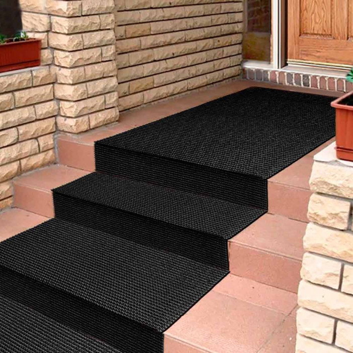 Дорожка щетина на ПВХ основе 0,9*15м черная