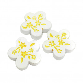Декор Цветок бело-желтый на липучке размер 2,5см